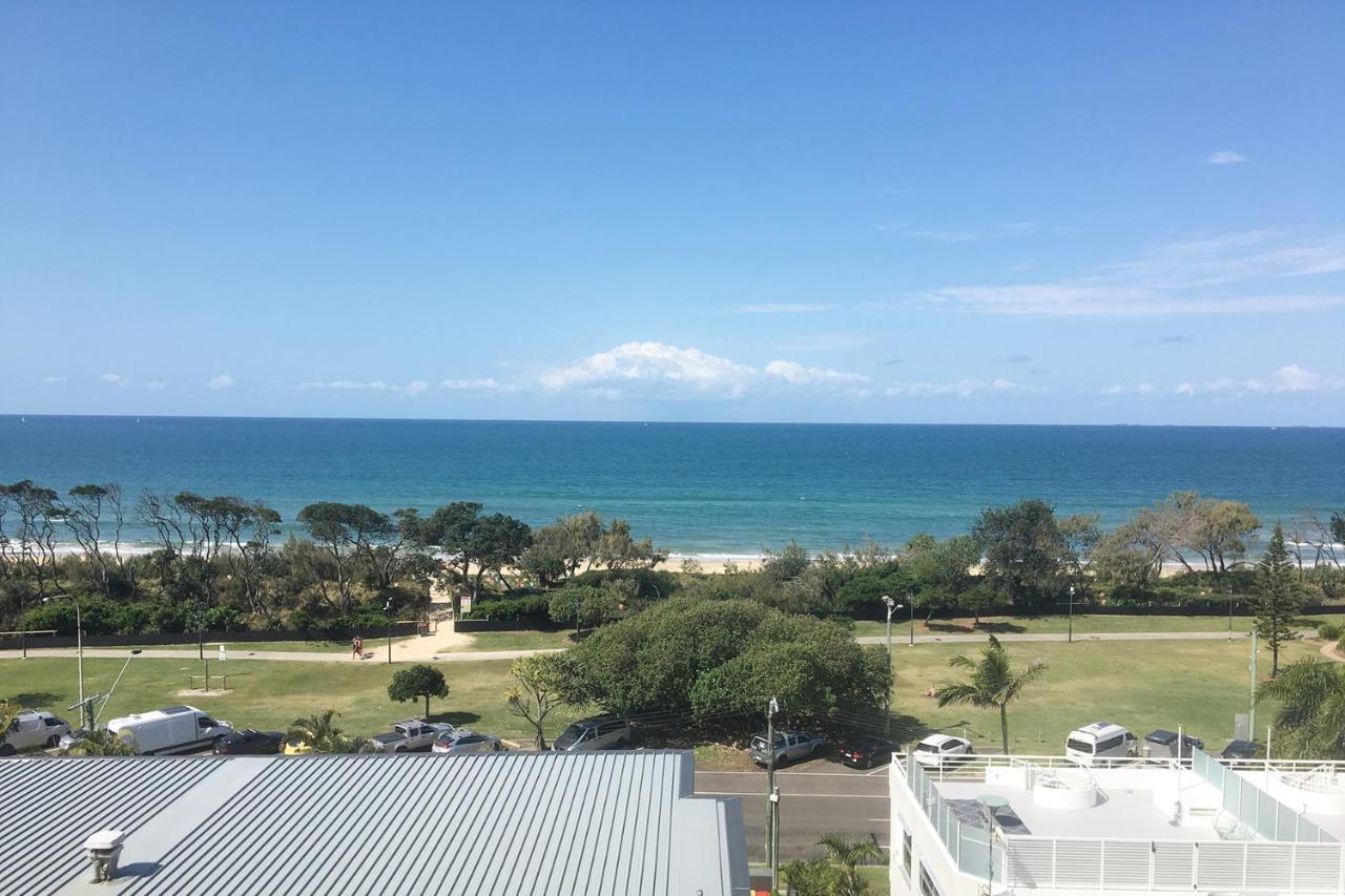 Beach On Sixth Maroochydore Kültér fotó